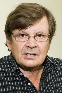 Heikki Kinnunen in Mielensäpahoittaja Eskorttia etsimässä