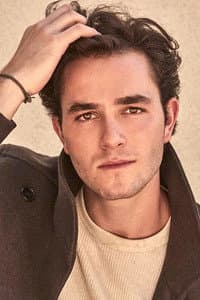 Cameron Gellman in Mommy Be Mine