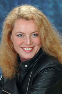 Larisa Shakhvorostova in Волчонок среди людей