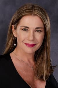Bettina Grand in La mujer ajena