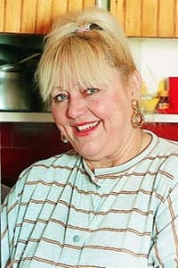 Zsuzsa Csala in Jó utat, autóbusz