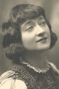 Terka Lyon in L'Instinct