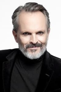 Miguel Bosé in Lo más natural