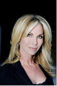 Cindy Ambuehl in Dark Breed