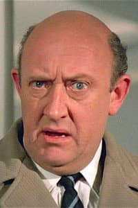 Ivor Dean in A Magnum for Schneider