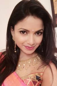 Sneha Acharya in ಸಂತು Straight Forward