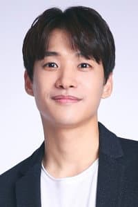 Jung Wook-jin in 오월의 청춘
