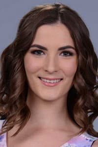 Molly Jane in The Sister Fantasy