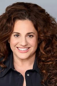 Marissa Jaret Winokur in Fever Pitch