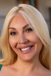 Christina Rapado in SOLE
