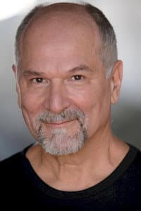John Kapelos in The Boost