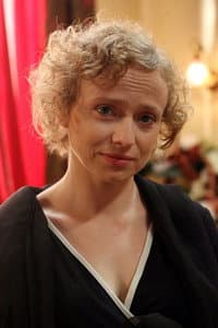 Monika Bolly in Tak tak
