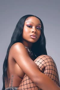 Jayda Cheaves in Only Child