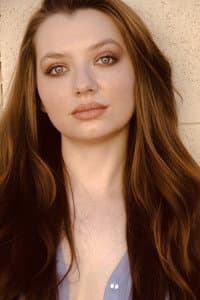 Alaina Laethem in Alien Sniperess