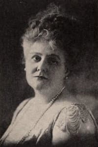 Dora Mills Adams in The Summer Girl