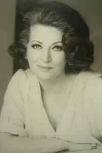 Olga Valéry in La Fessée
