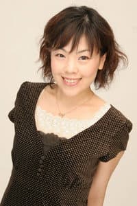 Rika Komatsu in ほしのカービィ〜特別編とくべつへん〜 倒たおせ!! 甲殻魔獣こうかくまじゅうエビゾウ (Hoshi no Kābyi〜Tokubetsu-hen〜Taose!! Kōkaku Majū Ebizou)