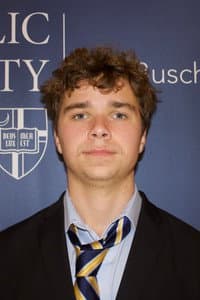 Dylan Stern in Aliens on Campus