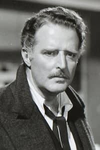 René Cardona in Allá en el Rancho Grande