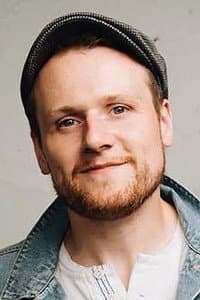 Chris Llewellyn in Second Chance