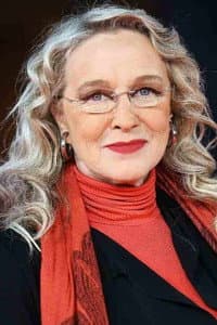 Eleonora Giorgi in Sapore di mare 2 - Un anno dopo