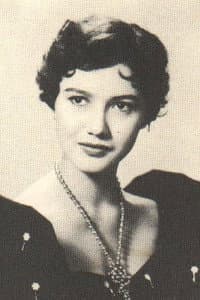 Cecilia Lopez in Tumbalik Na Daigdig