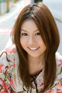 Yui Tatsumi in 清純OL　覚えたての快感