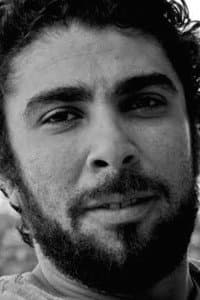 Wael Omar in Une Arme De Choix