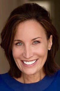 Anne Alexander Sieder in 8 Remains