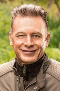 Chris Packham in Chris Packham: Asperger's and Me