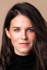 Jemina Sillanpää in Ja saapuu oikea yö