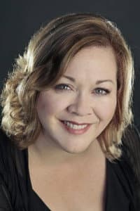 Pamela Armstrong in Strauss II: Die Fledermaus