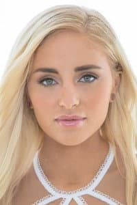 Naomi Woods in Garden Of Ecstasy