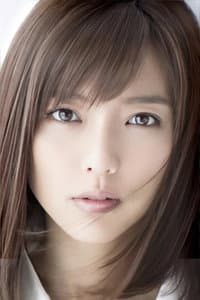 Erina Mano in Orenji