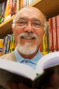 Gê Martú in A Louca História de Andrade Jr.