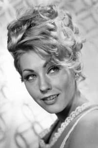 Judi West in La donna, il sesso e il superuomo