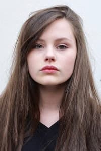 Louise Labèque in Toni, en famille