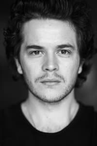 Oliver Lee in The Knife That Killed Me