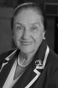 Irina Kartashyova in Королевские зайцы