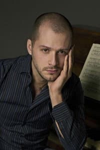 Alex Esposito in La Vedova Scaltra