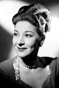 Emperatriz Carvajal in Un hombre bueno