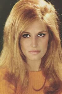 Dalida in Rapt au deuxième bureau