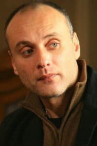 Ibrahim El Batout in Une Arme De Choix