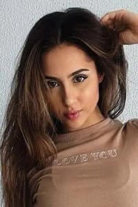 Bia Torres in O Melhor Verão das Nossas Vidas