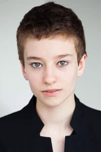 Éléonore Loiselle in Après le Close