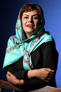 Marjan Ghamari in In Jamiyate Ghabele Kontorol