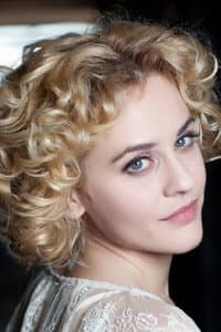 Marina Rocco in Si può fare l'amore vestiti?