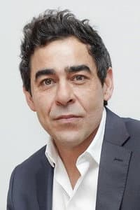 Pablo Chiapella in La que se avecina: Una ciudad sin ley, un mormón mojón y un saloon a doble altura