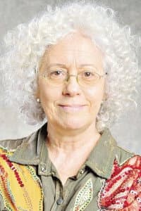 Cecília Homem de Mello in 7 Prisioneiros