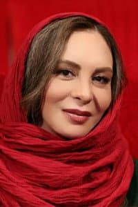 Afsaneh Bayegan in Khabar-e Khasi Nist